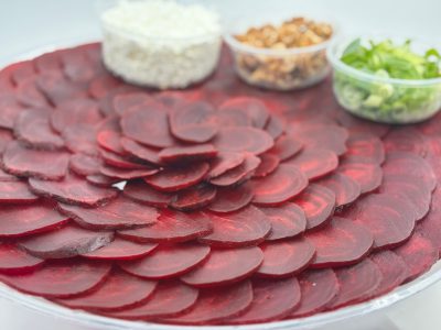 קרפצ'ו סלק עם גבינה בולגרית